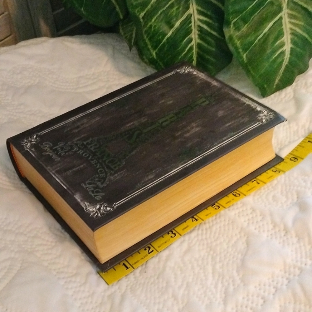 ⚜️ Punch Studio Decorative Storage Book Box - Picture 7 of 11